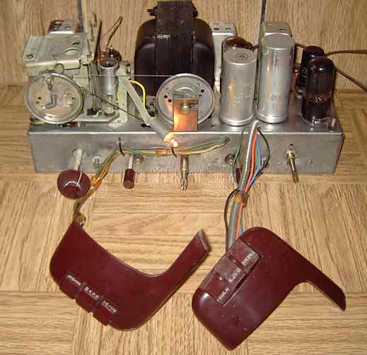 Zenith 9H988R Chassis