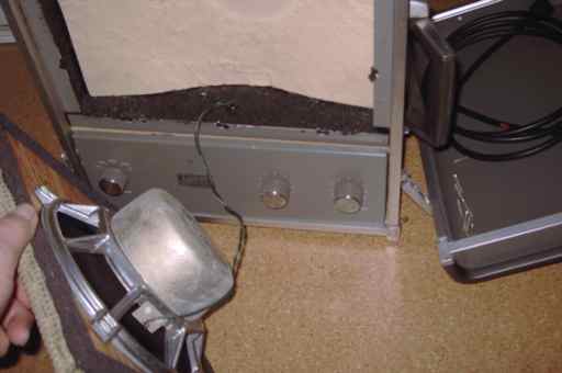 Ampex A-692 showing speaker