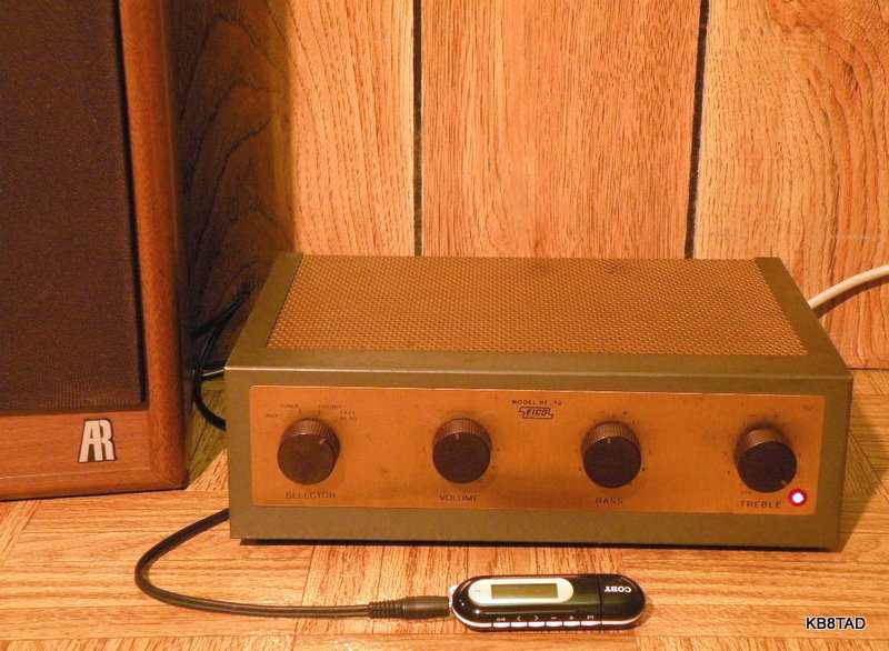 Eico HF-12 audio amp feeding MP3 music to an AR-8b speaker