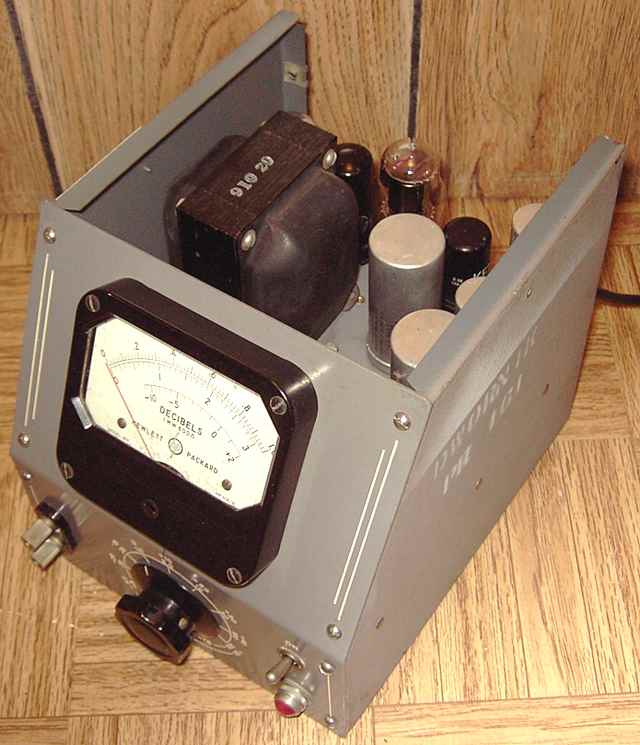 open HP-400A showing crowded chassis and lighted 0D3.