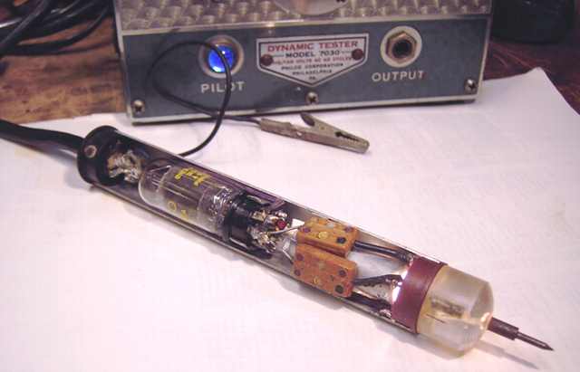  inside the Philco 7030 probe